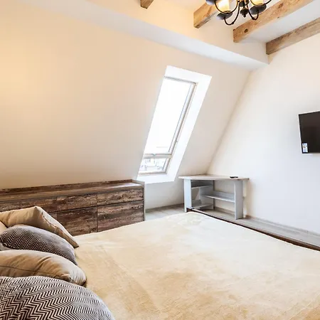 Inshiapartments On Hazova Str 4 Lviv