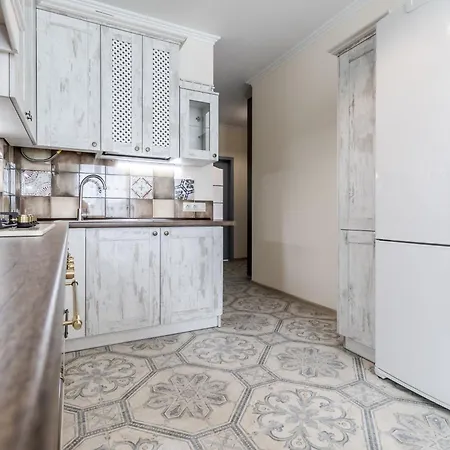Apartment Inshiapartments On Hazova Str 4 *
