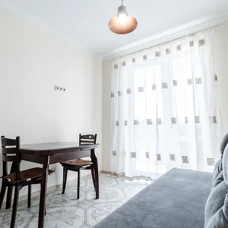 Inshiapartments On Hazova Str 4 * إلفيف