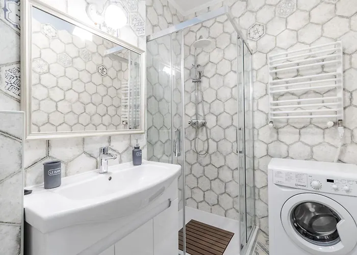 Διαμέρισμα Inshiapartments On Hazova Str 4 Λβιβ